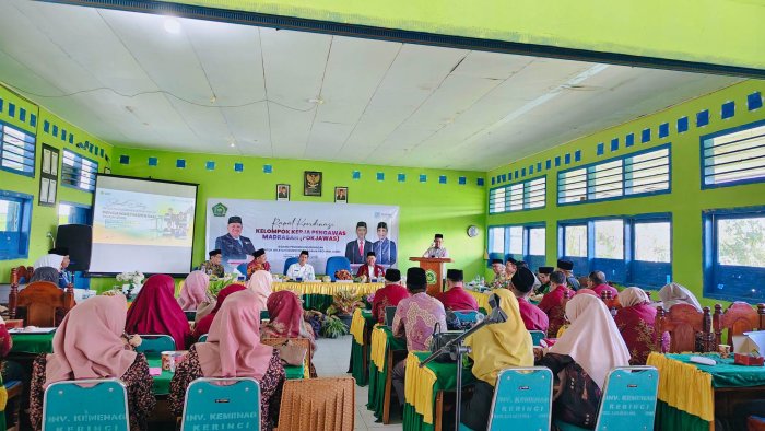 MAN 1 Kerinci Jadi Tuan Rumah Rakor Pokjawas Madrasah Se-Provinsi Jambi MAN 1 Kerinci Jadi Tuan Rumah Rakor Pokjawas Madrasah Se-Provinsi Jambi