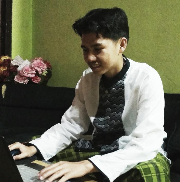 Ukir Prestasi Ditengah Pandemi, Siswa MAN 1 Kerinci Juarai Lomba Tulis Cerpen Tingkat Nasional