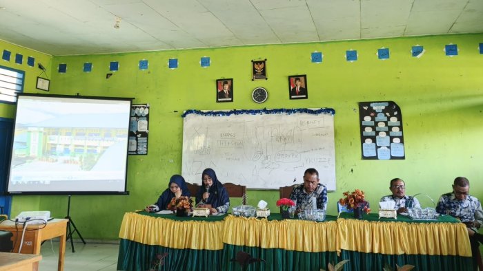 MAN 1 Kerinci Gelar Rapat Evaluasi dan Persiapan Strategis di Awal Kepemimpinan Baru