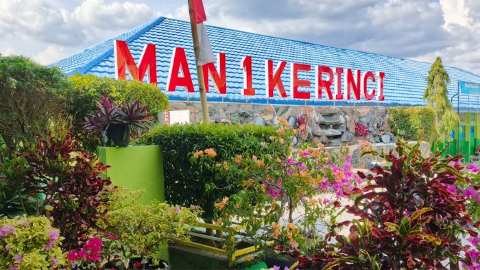 MAN 1 Kerinci Dorong Generasi Muda Teruskan Semangat Para Pahlawan