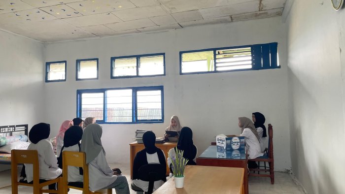 Peran aktif anggota UKM dalam menumbuhkan budaya hidup bersih dan sehat di lingkungan madrasah