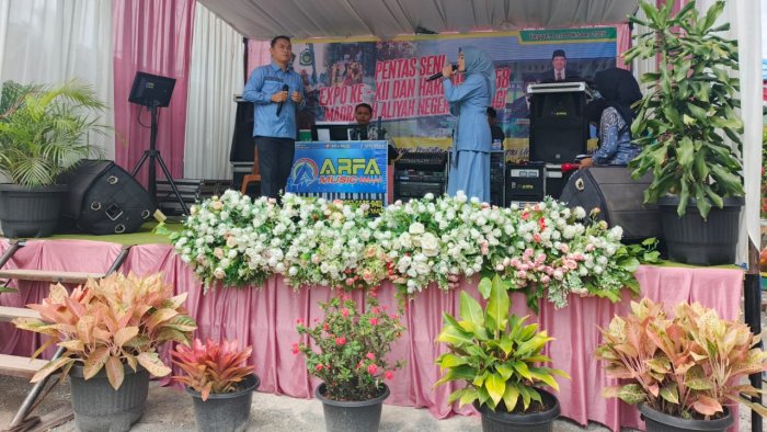 Final Solo dan Duet Song Antar Kelas dilanjutkan dengan Lomba Duet Song Antar guru MTs,SMP dan MI