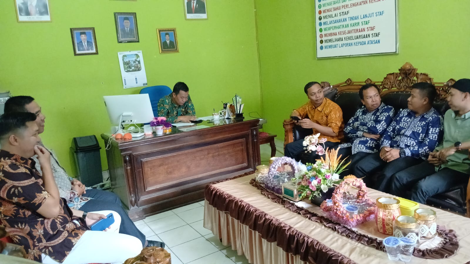 Kepala MAN 1 Kerinci Gelar Rapat Persiapan Ujian Semester Berbasis Android