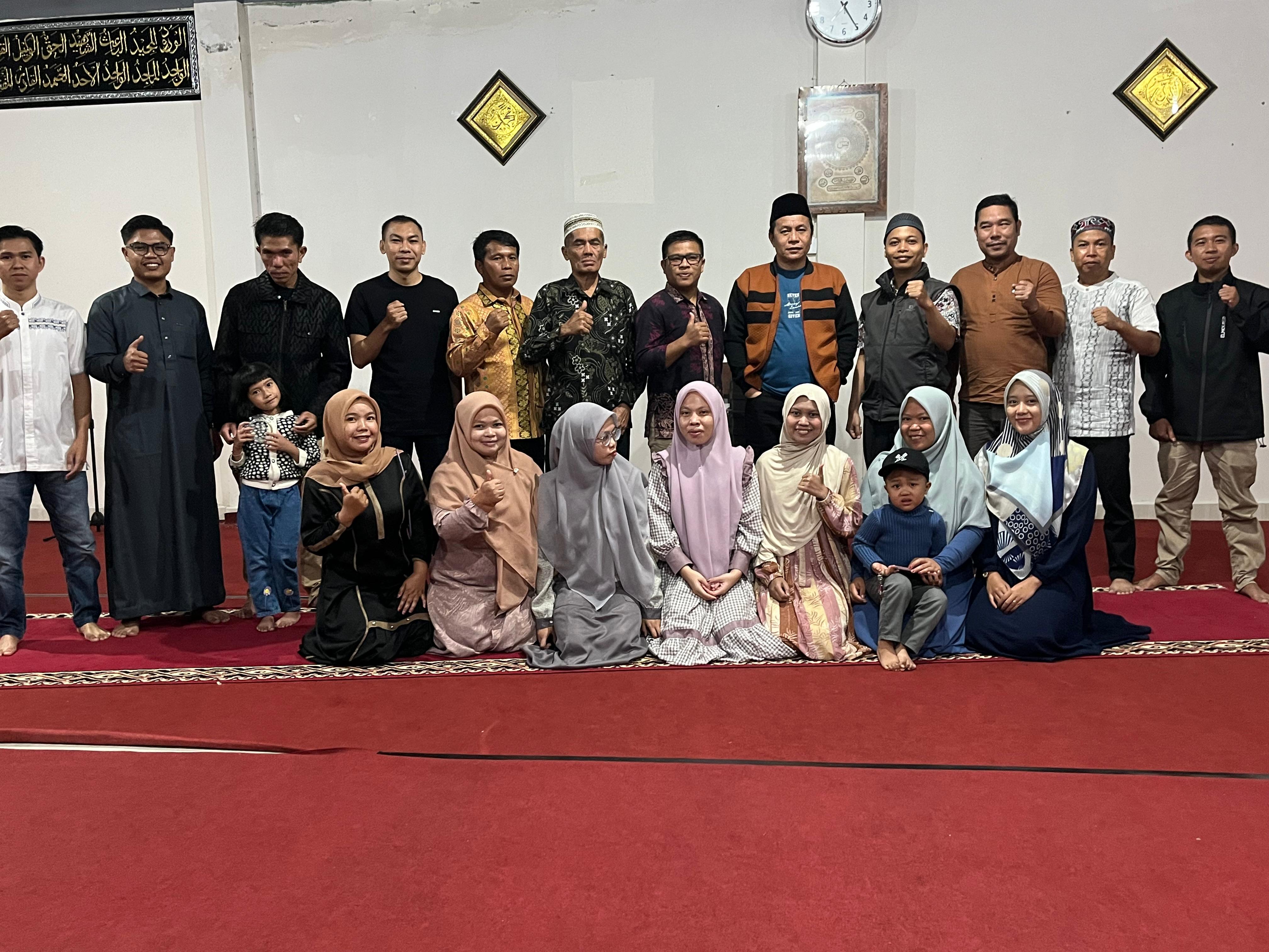 Civitas Tenaga Pendidik dan Kependidikan MAN 1 Kerinci Gelar Buka Bersama, Pererat Silaturahmi di Bulan Ramadhan