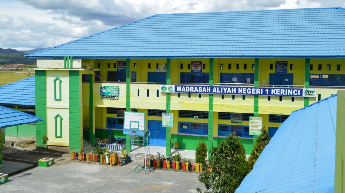 Tindaklanjuti SE Sekjen Kemenag RI, MAN 1 Kerinci Atur Pola Kerja ASN