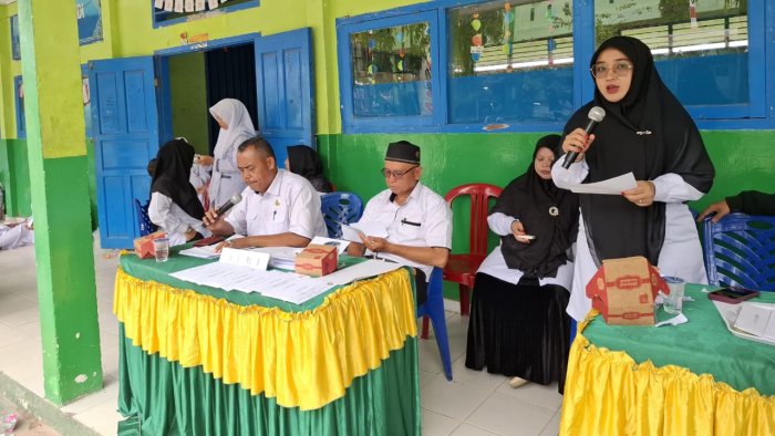 Hari Pertama Expo ke-12 dan Harlah ke-58 MAN 1 Kerinci Dibuka dengan Lomba Cerdas Cermat ?